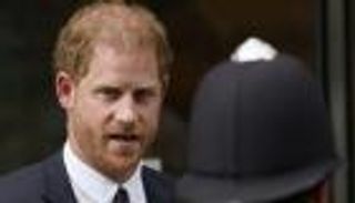 القضاء البريطاني ينصف الأمير هاري 