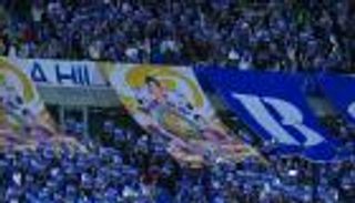 بعد الإنجاز الأفريقي.. جماهير الهلال تفاجئ ياسين بونو (صور)