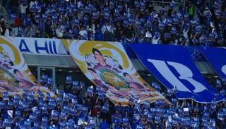 مدرجات الهلال تتزين بصور ياسين بونو