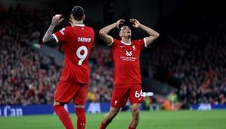 من مباراة ليفربول ومانشستر يونايتد في الدوري الإنجليزي