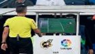 بدايته من السعودية.. قرار استثنائي لإنهاء أزمة التحكيم الإسباني