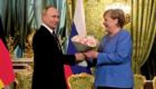 مفاوضات سلام مع بوتين؟ مقترح بتدخل «العمة الموثوقة»