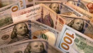 الدولار والجنيه المصري - أرشيفية 