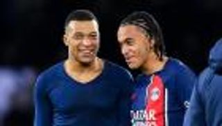 بـ «أغلى هدية».. إنريكي يُفاجئ كيليان مبابي في عيد ميلاده