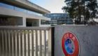 حملة دعم لليويفا.. دوريات أوروبا الكبرى تنتفض ضد «سوبر ليغ»