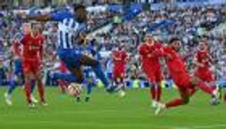 شخصية البطل.. اسم مفاجئ يهزم مانشستر سيتي ويطارد ليفربول