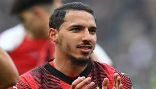 إسماعيل بن ناصر نجم منتخب الجزائر