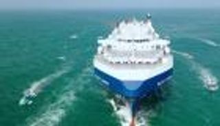 اتساع أزمة الشحن البحري.. المزيد من ناقلات النفط تودع البحر الأحمر