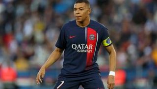 كيليان مبابي لاعب باريس سان جيرمان
