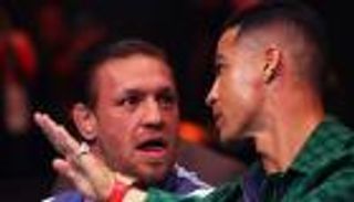 بسبب رونالدو.. ماكغريغور ضحية موقف طريف في موسم الرياض (فيديو)