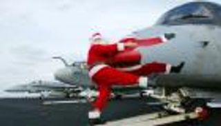 الجيش الأمريكي يوقف عملية «سانتا كلوز» ويرفض التحليق بـ«الساحرات»