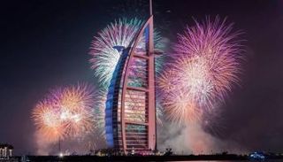 الإمارات تتصدر الوجهات السياحية العالمية خلال عطلات الميلاد ورأس السنة
