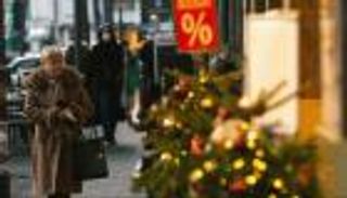 132 مليار دولار «لم تسعد» هؤلاء في عيد الميلاد