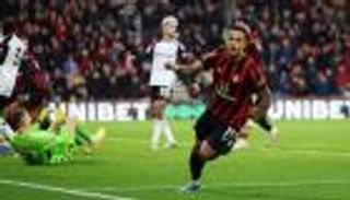 بعد 18 عاما.. «كلويفرت الصغير» يحيي الذكرى الأخيرة لوالده في البريميرليغ