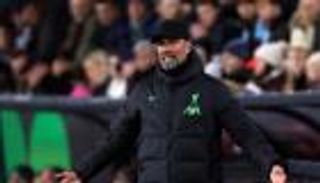 أفضل من الجميع.. كيف أصبح كلوب «بابا نويل» الدوري الإنجليزي؟