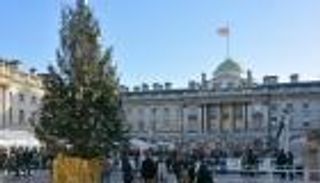 أحلام الكريسماس الأبيض «تتبخر».. بريطانيا تشهد ليلة الميلاد الأدفأ في 20 عاماً