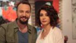 بعد 5 سنوات.. «المعبر» يجمع مكسيم خليل وكريس بشار  