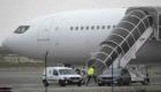 الطائرة الرومانية تصل إلى الهند.. وانتهاء زوبعة «الاتجار بالبشر»