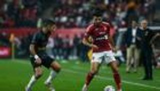 كيفية مشاهدة البث المباشر لمباراة الأهلي وفيوتشر في نهائي كأس السوبر 2023