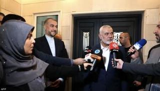 إسماعيل هنية في لقاء سابق بوزير الخارجية الإيراني