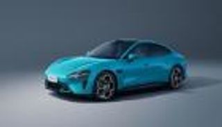 سيارة «SU7» الكهربائية.. «شاومي» تقتحم السباق إلى المستقبل الأخضر