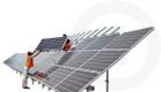 قفزة تاريخية في إنتاج الطاقة الشمسية خلال 2023.. عصر النفط إلى زوال