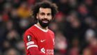 كيف يفكر ليفربول بشأن مستقبل محمد صلاح في 2024؟