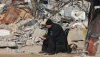 إسرائيل تتحدث مجددا عن التهجير وتقتل وزيرا فلسطينيا سابقا في غارة بغزة