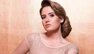 الفنانة هنا شيحة