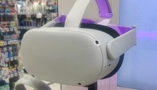 نظارات ميتا للواقع الإفتراضي