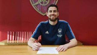 الإيطالي جورجينيو لاعب أرسنال الجديد