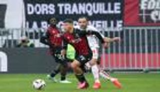 بعد التألق.. محرز الجديد يثير القلق في نيس