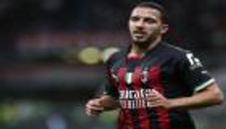 هل سيلحق بديربي الغضب؟.. ميلان لا يعرف مصير بن ناصر 