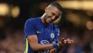 "دمروا حكيم زياش".. "سيرك" تشيلسي يفجر سخرية باريس سان جيرمان