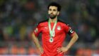 بعد "اعتراض رسمي".. من اختار محمد صلاح لقيادة منتخب مصر؟