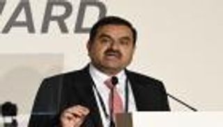 12 مليار دولار.. كلمة السر في هبوط كارثي لـ"أداني" وصعود زوكربيرغ