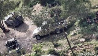 دوريات حوثية تحاصر بلدة بركان في صعدة