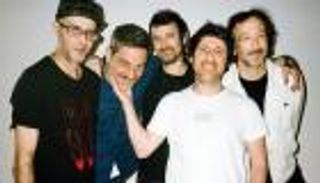 "تروا".. فرقة "أسيد أراب" الفرنسية الجزائرية تطرح ثالث ألبوماتها