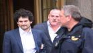 5 أثرياء ينهارون تحت مقصلة "الاحتيال".. سجل مثير للضحايا