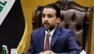 العراق: إجراءات محكمة لإعادة سعر الدولار إلى الوضع الطبيعي
