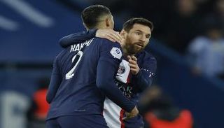 ليونيل ميسي وأشرف حكيمي