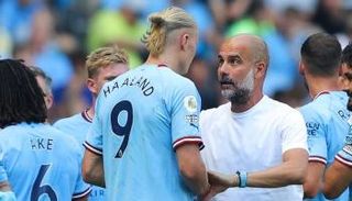 جوارديولا وهالاند في مانشستر سيتي