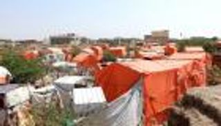 بعد قصف الحوثي 5 قرى ريفية.. عشرات الأسر في غرب تعز بلا مأوى