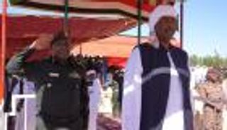 حفل زفاف في قلب الجيش السوداني.. عرسان من جهة عسكرية (صور)