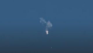 إسقاط المنطاد الصيني تم عن طريق مقاتلة أمريكية