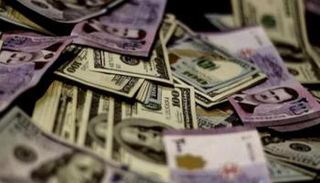 تعاملات الدولار الأمريكي في سوريا - أرشيفية