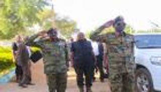 عضو بـ"السيادي السوداني" ينفي شائعات تفكيك وإصلاح الجيش 