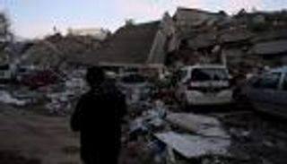 مصرع 70 أفغانياً على الأقل في زلزال تركيا