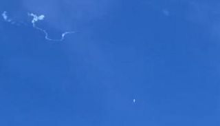 جانب من عملية إسقاط المنطاد الصيني في الأجواء الأمريكية - فرانس برس