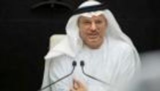 قرقاش: من الضروري إدارة القضايا الإقليمية بعقلانية وتفادي المواجهات